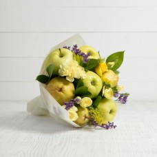 Букет из фруктов и цветов "Весенняя сказка"