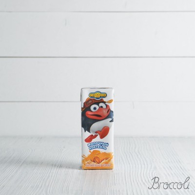 Коктейль молочный Смешарики Карамельная ириска 2,5%, 210г