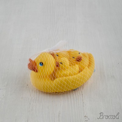 Набор игрушек для купания "Утята" от 12 мес., Lubby, 4 шт.