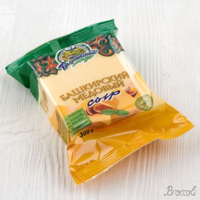 Сыр полутвердый "Башкирский Медовый", 50%, Белебеевский МК, 300г