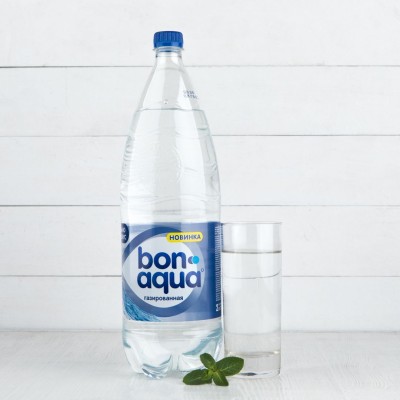 Вода БонАква газированная, 2л