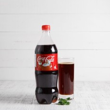 Напиток Coca-Cola, пластик, 1л