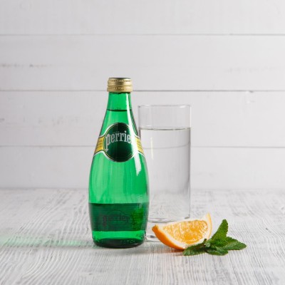 Вода Perrier газированная, стекло 0,33л