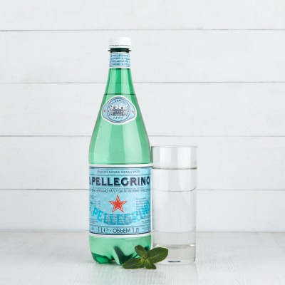 Вода S.Pellegrino газированная, пластик, 1л